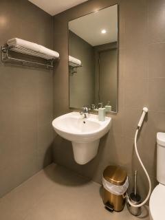 Cozy Studio Near Jeddah Corniche - 2