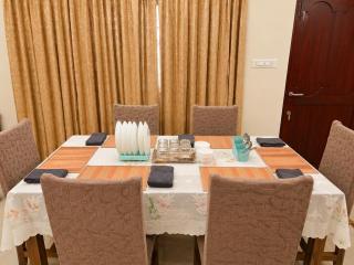 John's Luxury Ambience - 4
