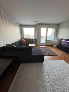 Spacious, bright 75 m2 three-roomer in city center - Vaasa - 1