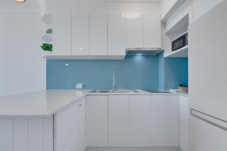 Luxe 1BR Gold Coast Escape with Hinterland Views - 9
