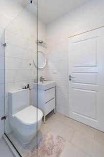 Cozy&Modern One-Bedroom Apartament - 7