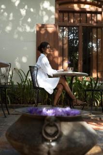 Agra Suite A Colonial Luxury Bungalow by Beldon - 6