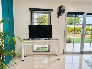 Casa Pabugnaw Exclusive Vacation Home near Tagaytay - 6