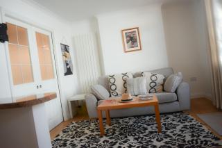 Peaceful beach apartment - 8