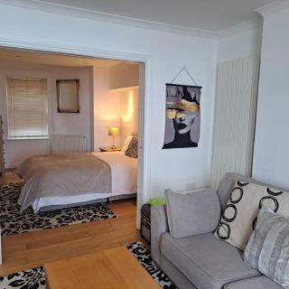 Peaceful beach apartment - 0