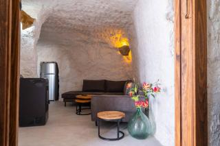 Cave Agatha - Hosted by Cave-Stay - 4