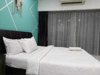 KLCC Summer Suites By Joy Suites - 6