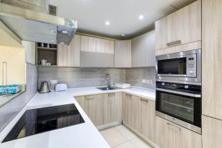 Marsaskala Escape with Pool, Beaches & Local Charm - 7