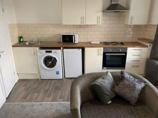 The Croft Apartment 4 - KG Short Stay - Neath - 3