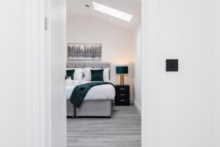 2 Bedroom Ground Floor Apartment In East Dulwich , Leisure Stays , Ideal For Long Stays Weekly & Monthly Offers - 3