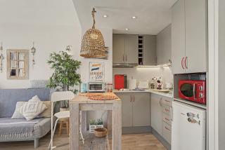 Costa Brava beach studio - 1