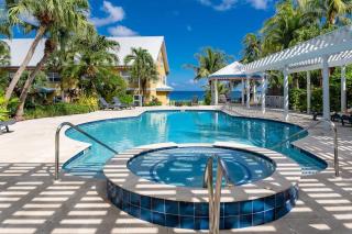 Coconut Bay Villas 116 - Ocean View 2 BR & Pool - 8