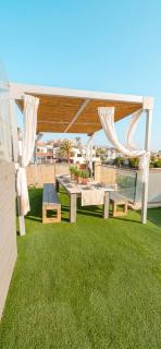 3 bdr Penthouse with sea view pool - By Amdar Holiday Apartments - 7