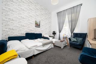 Łódź 1 Maja Central Rooms by BookingHost - 1