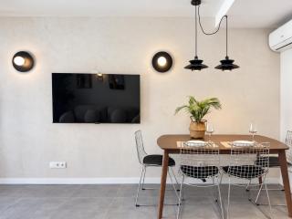 Vista Alegre Stays by Charming - Apartamentos Renovados - 7