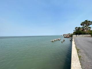 Large Home Near Bay to Fish - New Pool - 1