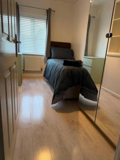 AR Guest House - 2-Bed Coach House, Bristol - 1