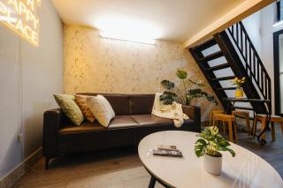Near railway-Free laundry, dryer & luggage storage - 8