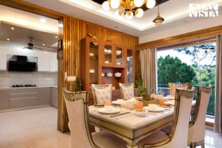 StayVista at Shivangan Kasauli with BBQ, Bathtub & Infinity Pool - 4