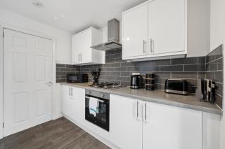 Boundary House - Huyton - Free Parking - 8