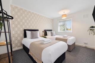 Boundary House - Huyton - Free Parking - 6