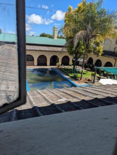 HOPEFAY HOTEL and CONFERENCE CENTRE - 6