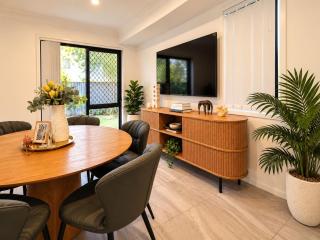 Boondall 3BR Family Home | Long Stay Deals - 5