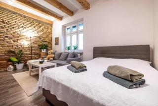 BNB Apartment in quiet street - 6