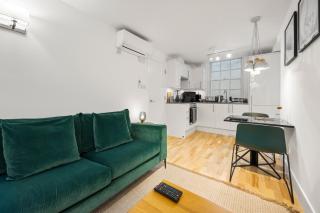 Kula London - Bloomsbury - 3