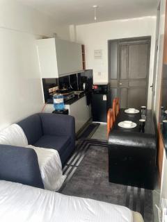 Snowhaven Sunset Studio Bnb Kiambu road - 1
