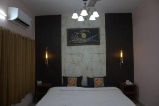 The moon Guest House - 8