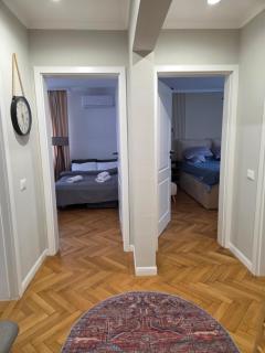 FLH - Piatra Star with AC and Parking - 4