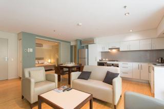 One Bedroom South Brisbane - 8