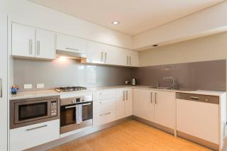 One Bedroom South Brisbane - 7