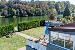 La Petite Maison au Bord de l'Eau - 9