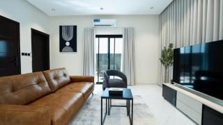 Modern Apt | Stylish Comfort Stay - 3
