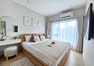 Designer apartments Serenity Nai Yang by RD - 1
