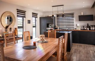 Luxury Villa - Pool, Hot Tub, Home Cinema - 7