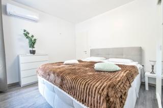 Cozy 2BD Apartment in Plovdiv - 4