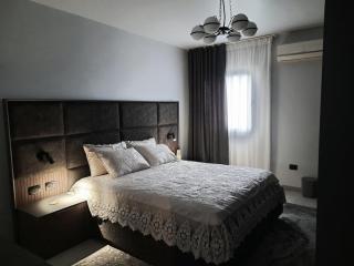 Cozy Modern Apartment , Prime Smouha Location - 2
