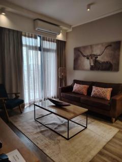 Menlyn Maine Trilogy Apartment 1221 - 4