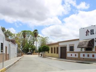Los Llanos Loft & Suites - 7