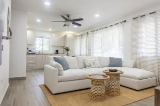 Ocean Waves Condos - 6