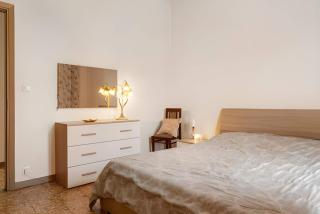 Under BnB - De Rolandis - 1