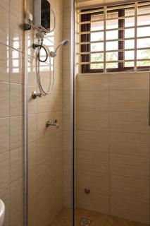 Room in Dodowa - 6