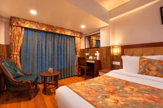 Summit Oakden Resort & Spa at Mall Road - 4