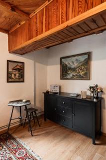 Silva Cabin Bran next to Dracula's Castle with free parking - 2