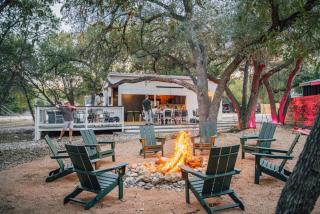 The Driftwoods | Clubhouse | Hot Tubs | Fire | Projector - 8