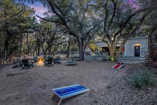 The Driftwoods | Clubhouse | Hot Tubs | Fire | Projector - 4