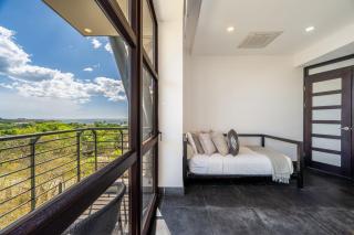 La Perla Condo with Ocean and Sunsets Views - 1